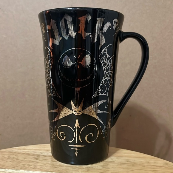 Nightmare Before Christmas Mug - Picture 2 of 6
